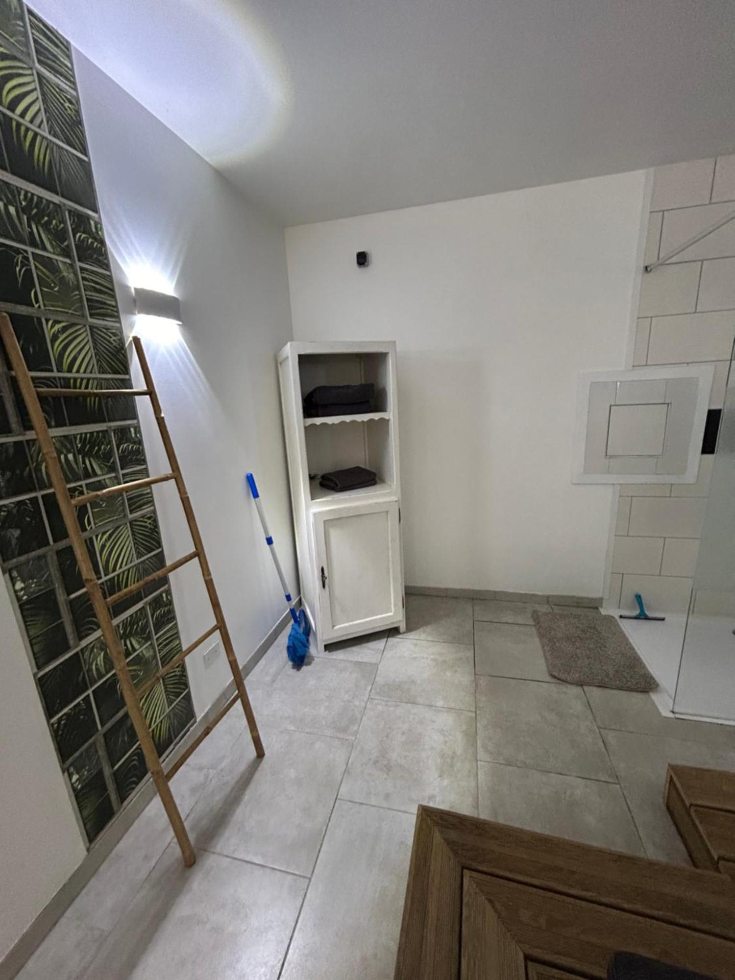 Loft And Spa Les Preaux المظهر الخارجي الصورة